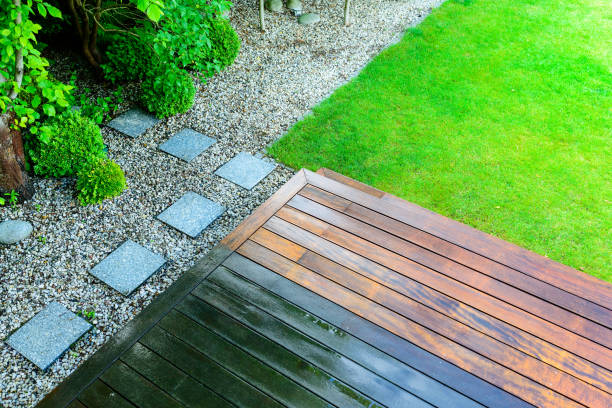 Best Driveway Pressure Washing  in Richmond West, FL